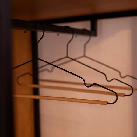 Old Street * ジロカストラ