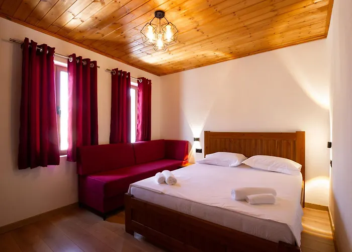 Old Street * Gjirokastër